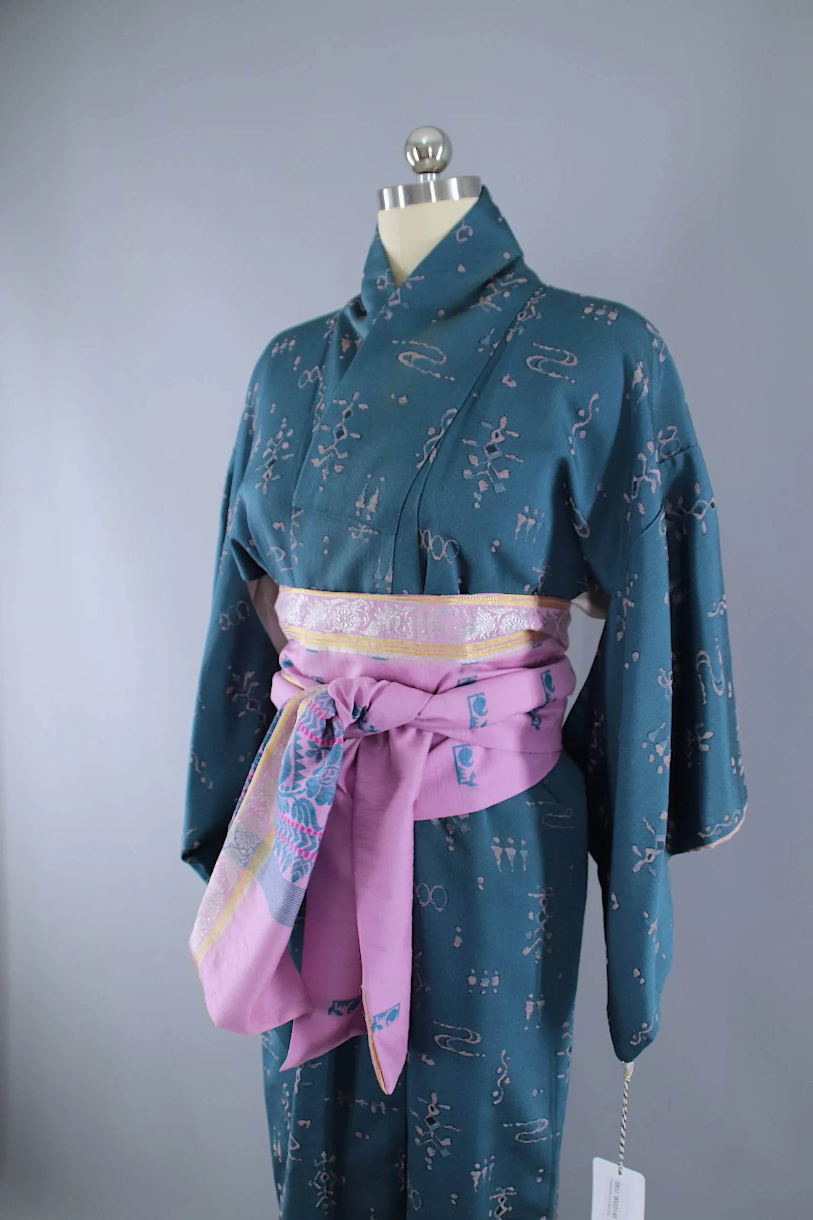 1940s Vintage Silk Kimono Robe / Teal Blue Floral