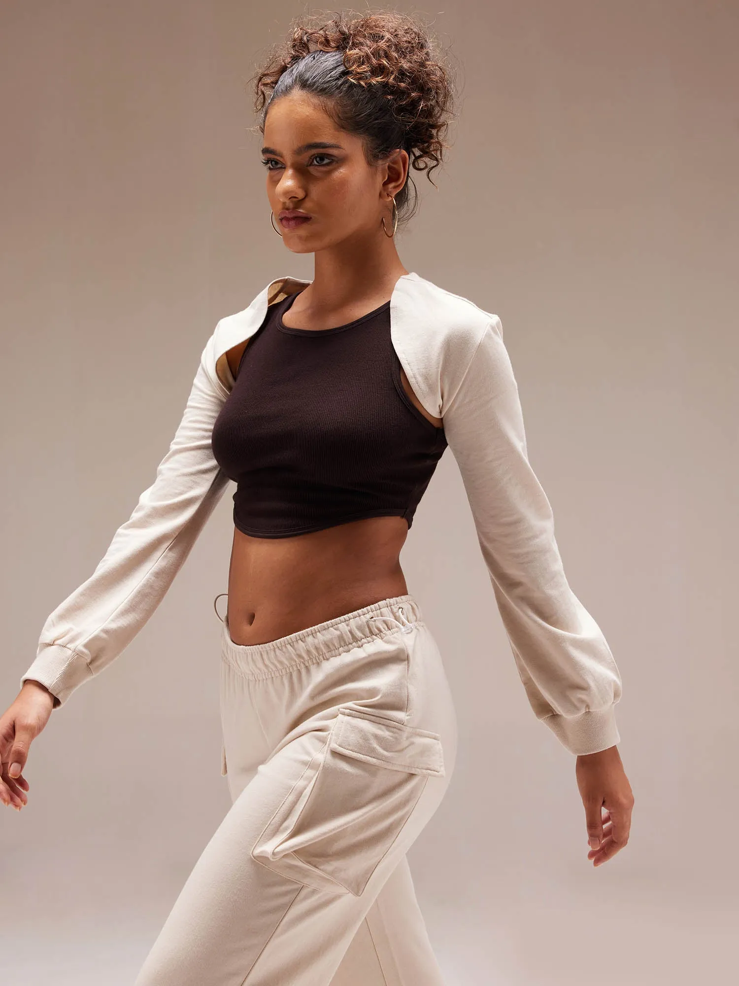 Beige Live-in sleeves
