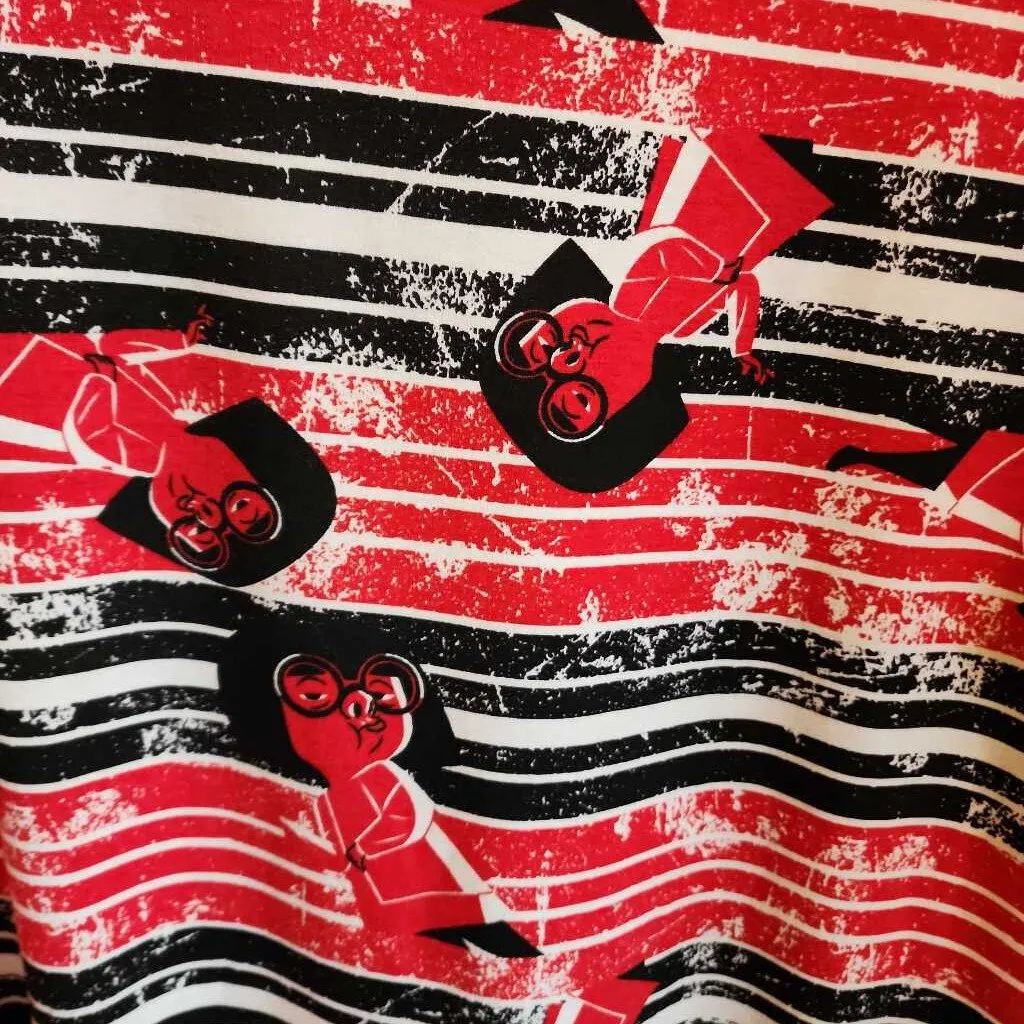 NWT Incredibles Professor Disney Print Size XL